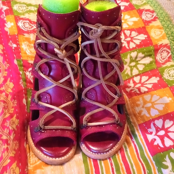 **SOLD** Freebird Brandy Custom Dyed size5 - Picture 3 of 6